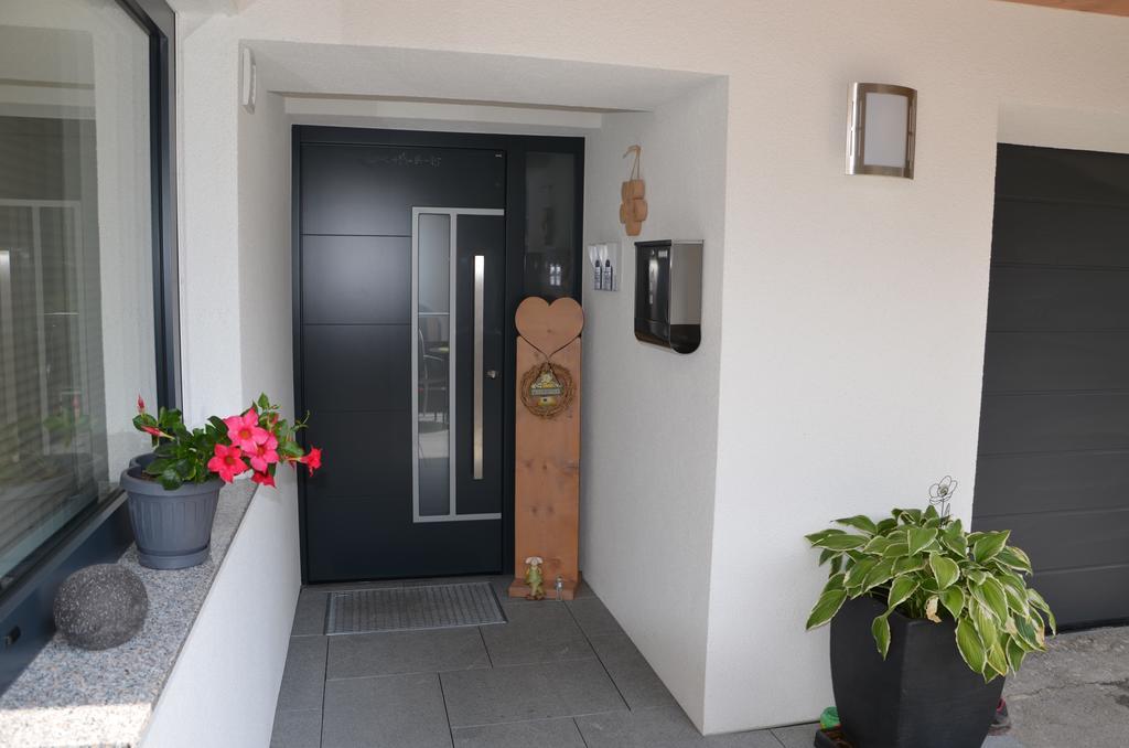 Appartement Alpengluehn Oetz Exterior photo